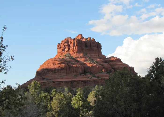Cathedral Hideaway Llc 4*